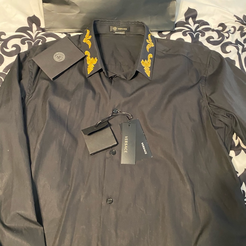 Versace men’s button down long sleeve dress shirt